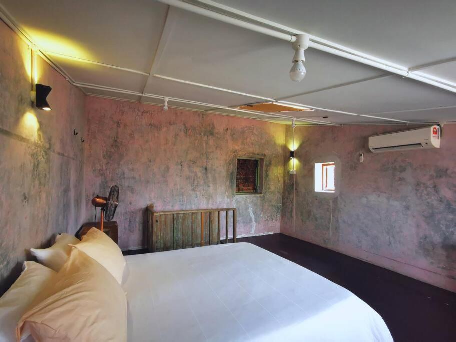 Leju 21 樂居 Explore Malacca From A Riverside House Eksteriør bilde
